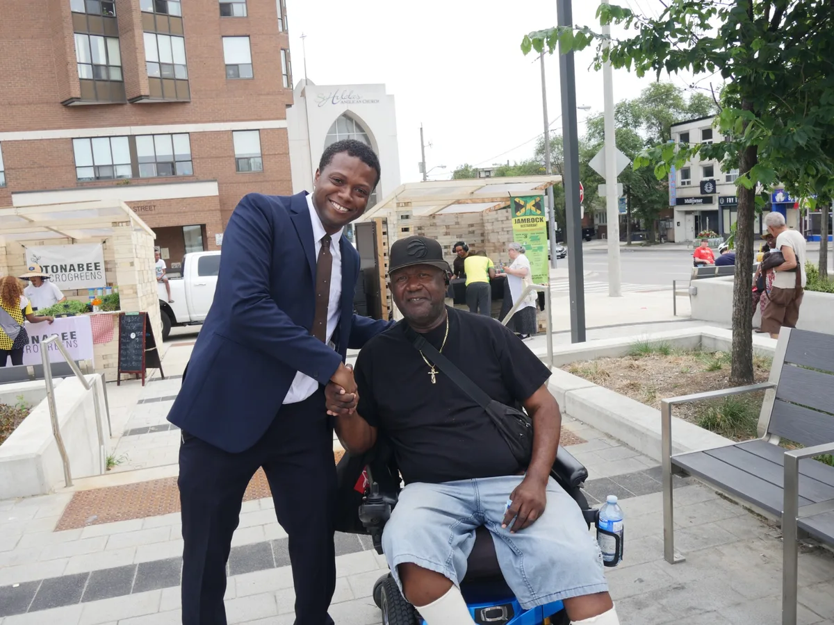 Residents accessing clear and welcoming City services